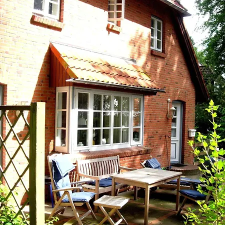 Apartment Haus Am Kurpark 1a *